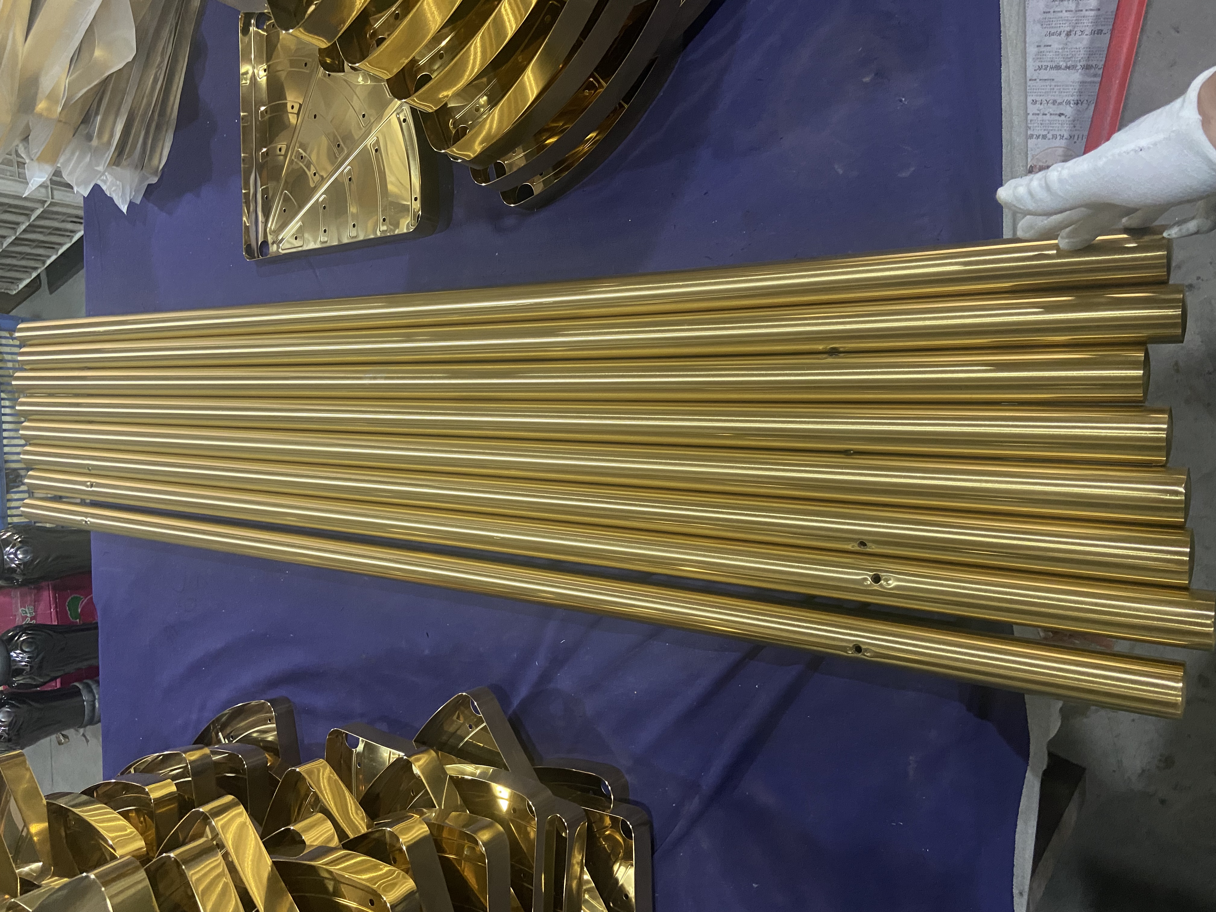 Decorative Ornament PVD Vacuum Coating Equipment, Luxury Gold Metallization And High Productivity Full Auto System