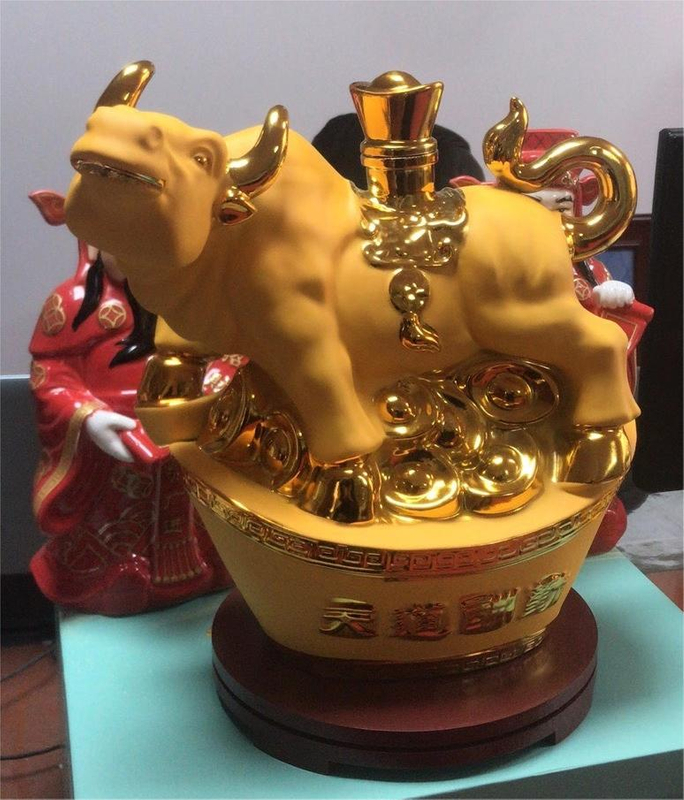 Gift Craft PVD Coating Machine, Luxury Metallic Finish And Custom Vacuum Chamber For Souvenirs