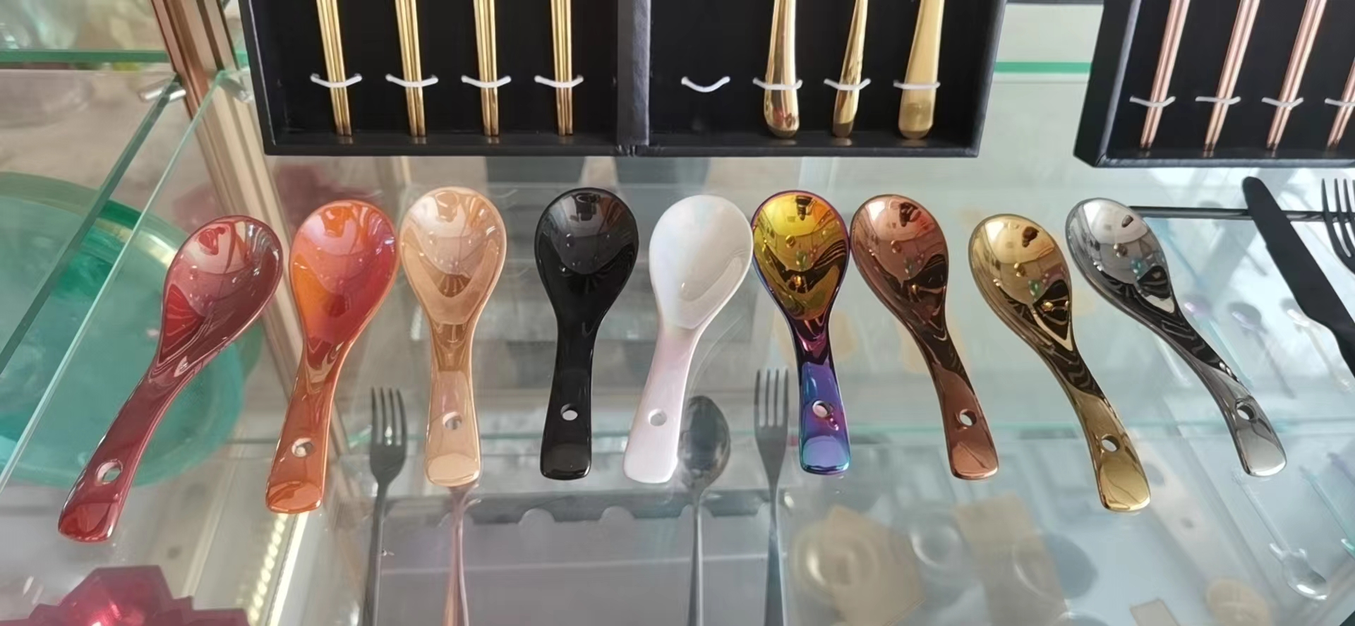 Customized PVD Chrome Vacuum Paint Making Equipment Evaporative Aluminized Mirror Coating Machine