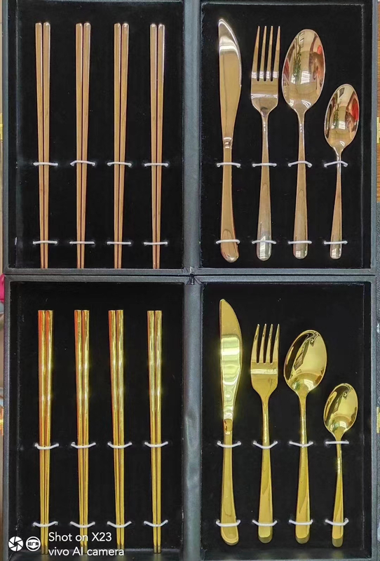 Customized PVD Chrome Vacuum Paint Making Equipment Evaporative Aluminized Mirror Coating Machine