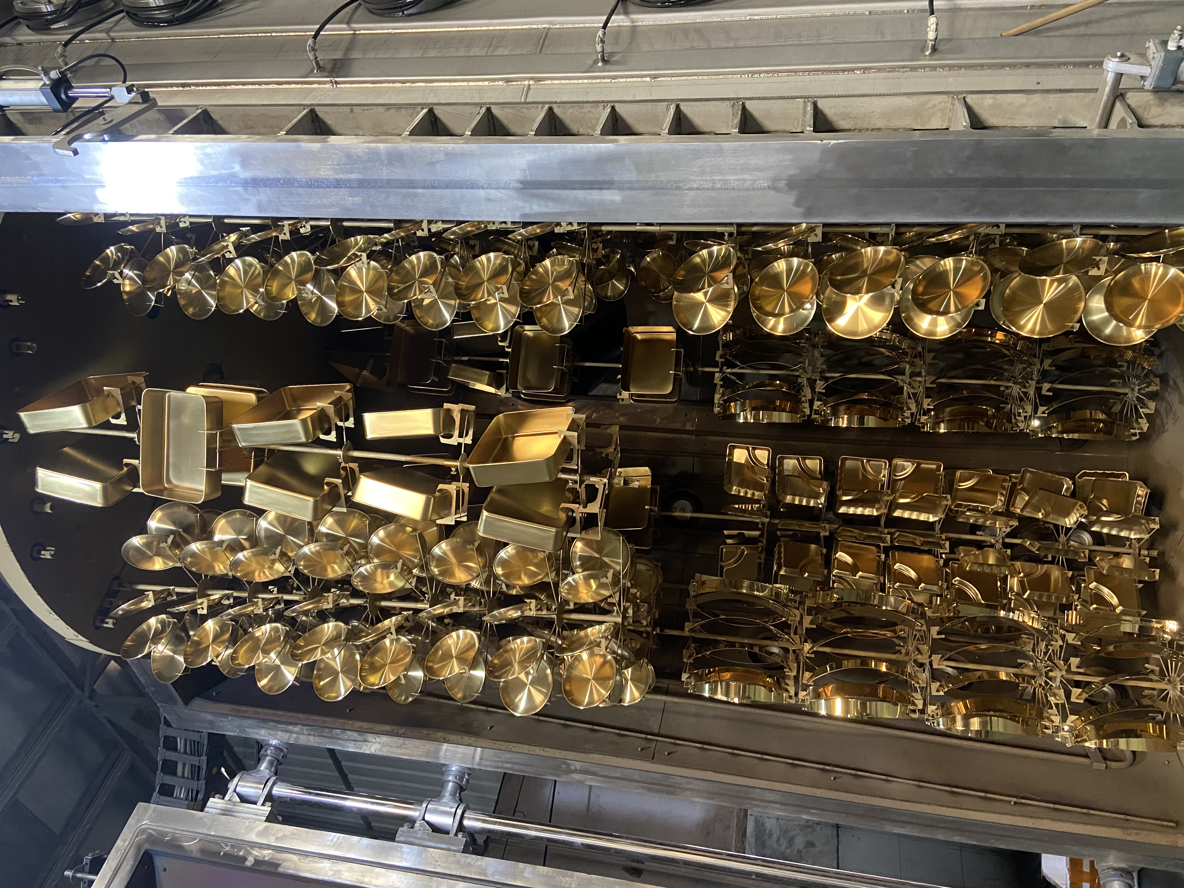 Stainless Steel Flatware Ion Plating PVD Vacuum Coating Machine