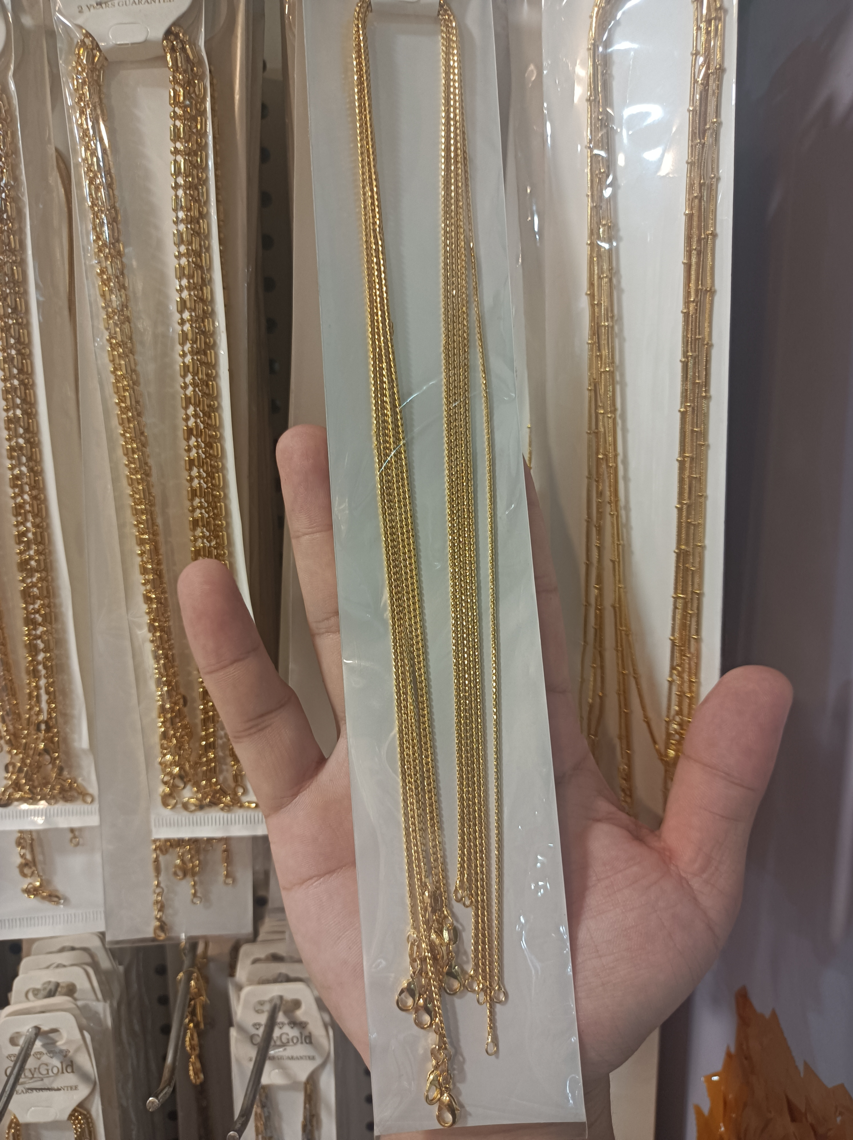 Jewelry And Ornament PVD Coating Machine, Scratch-Resistant Gold/Black Finishes And High-Efficiency Production For Decorative Pieces
