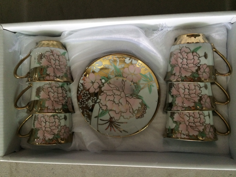 Large Capacity Ceramic Sanitaryware Wash Basin Gold Rose Gold Color PVD Coating Machine