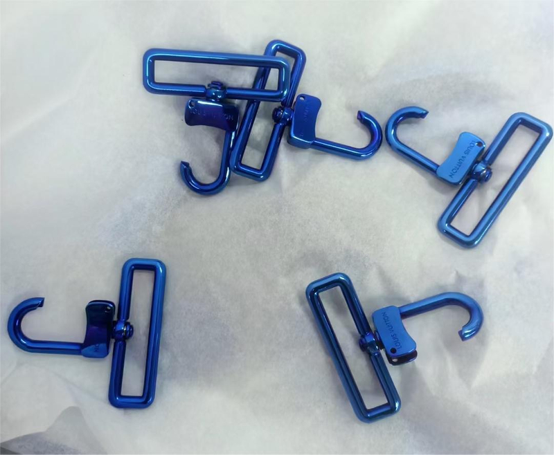Strong Film Adhesion High Speed Steel Cutting Tools TiN CrN TiC TiAlN AlTiN PVD Coating Machine