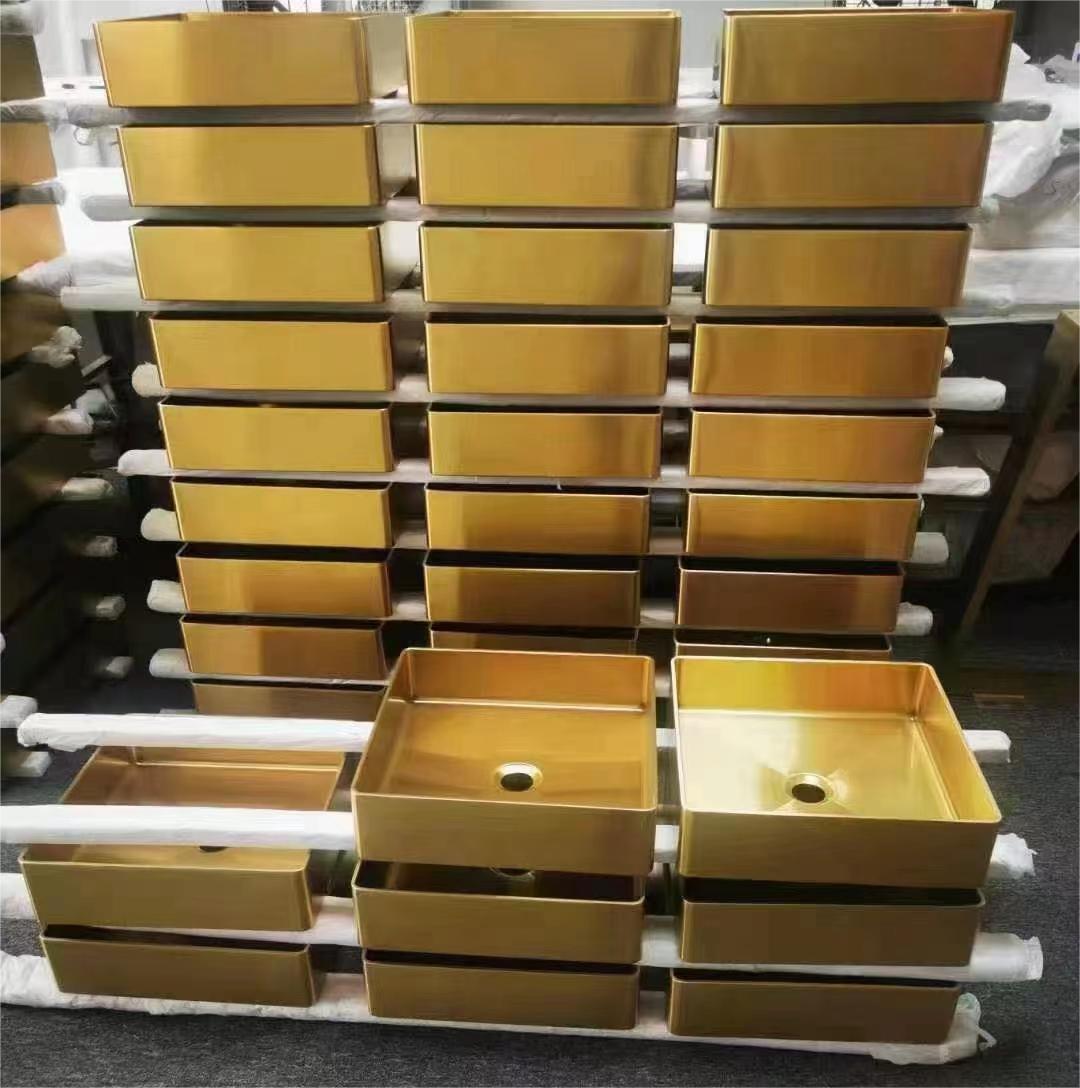 mmexport1702691590384