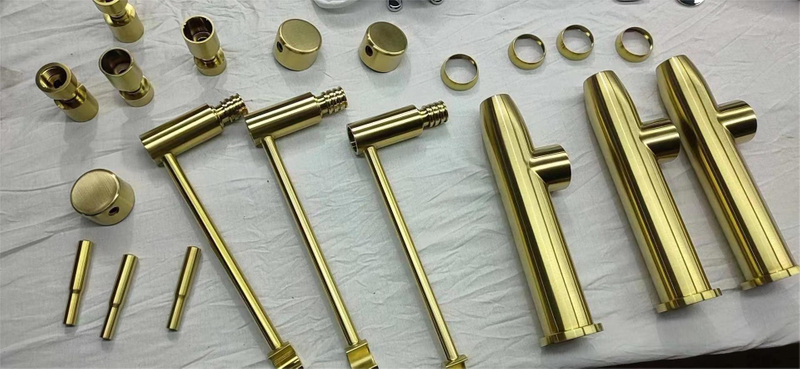 Sanitary Heavy Hardware PVD Vacuum Coating Machine, Fingerprint Resistant And Easy Cleaning
