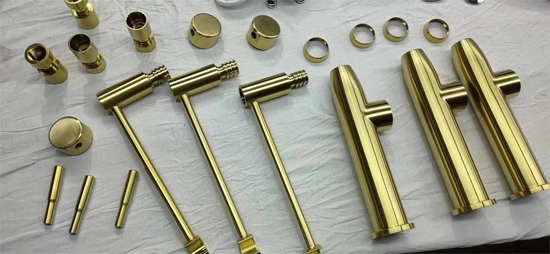 Sanitary Heavy Hardware PVD Vacuum Coating Machine, Fingerprint Resistant And Easy Cleaning
